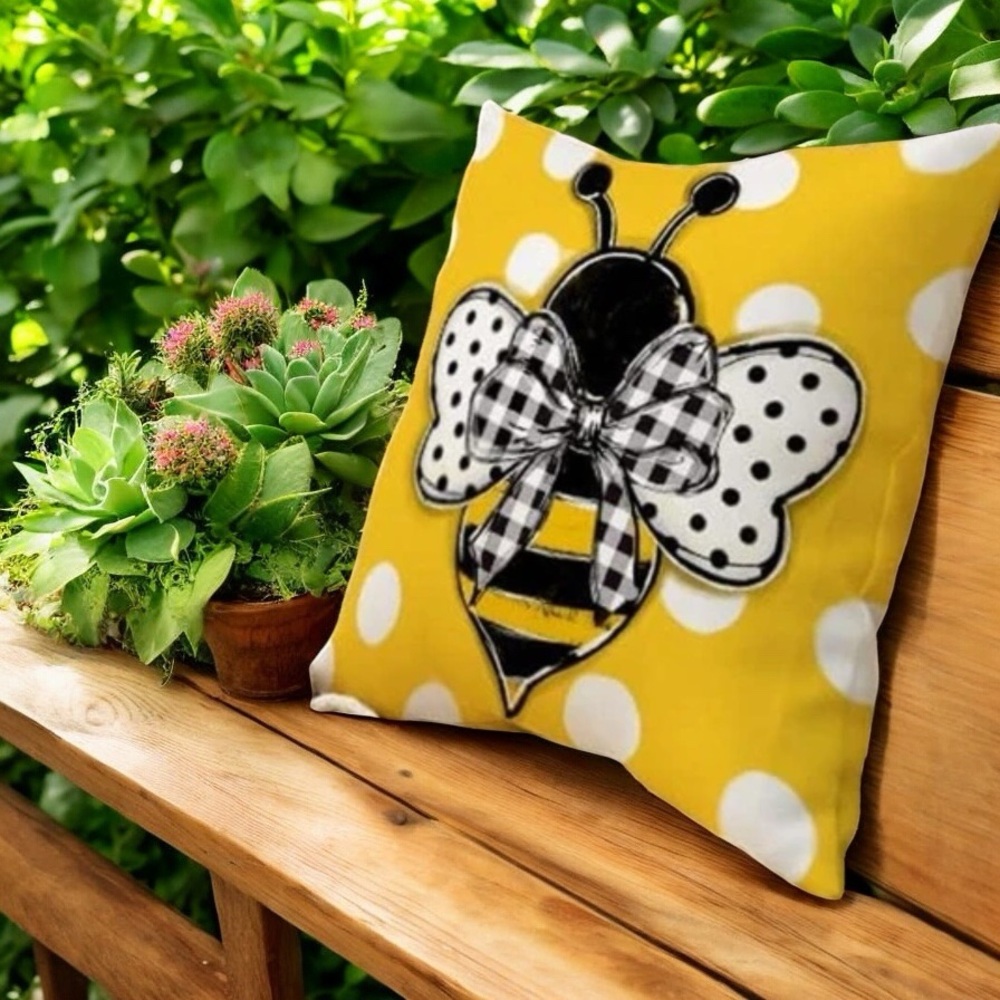 NWT Yellow Bee Decorative Pillow